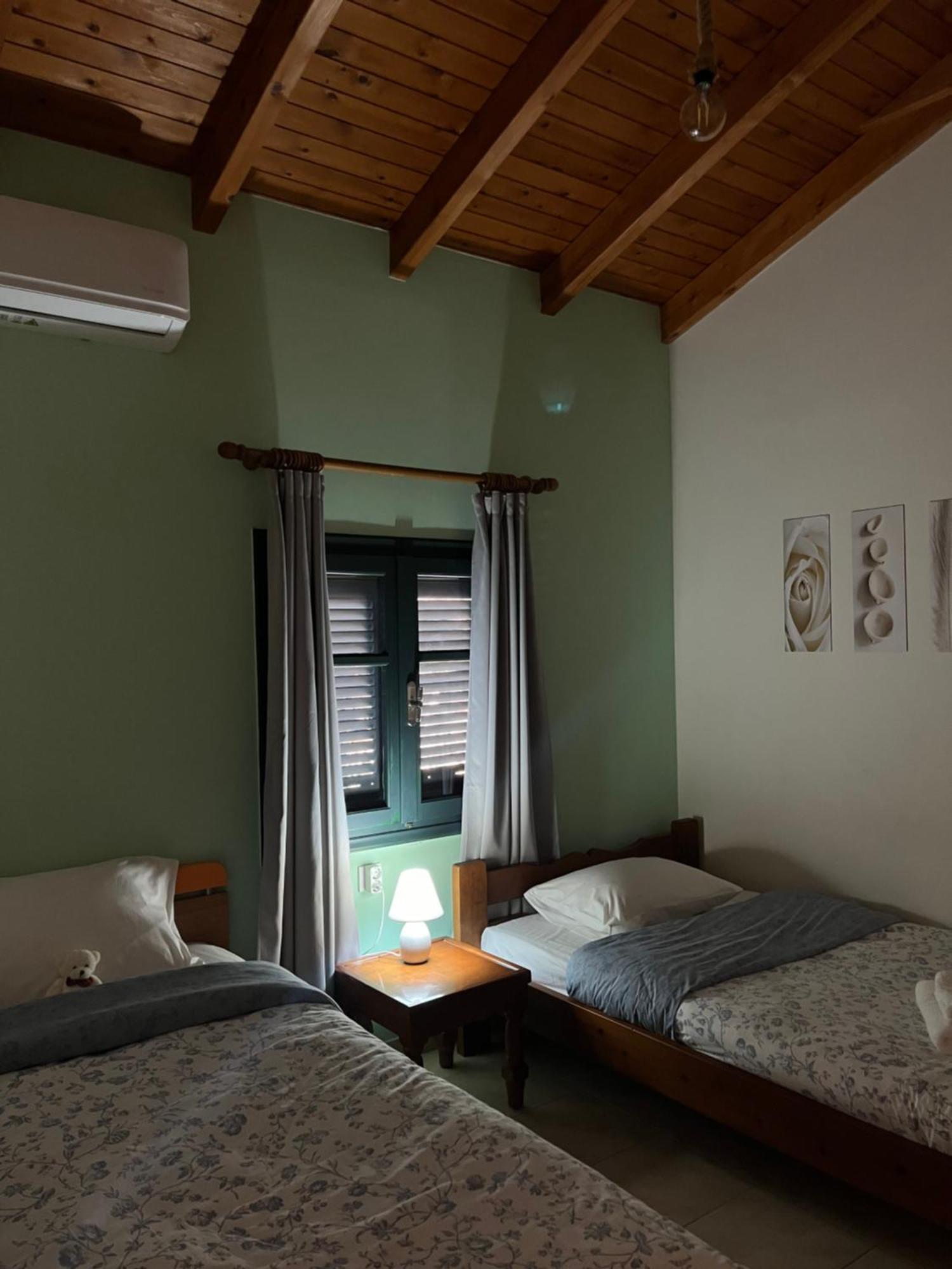 Tholos Alexandra'S Beachfront House Kavousi  Ngoại thất bức ảnh