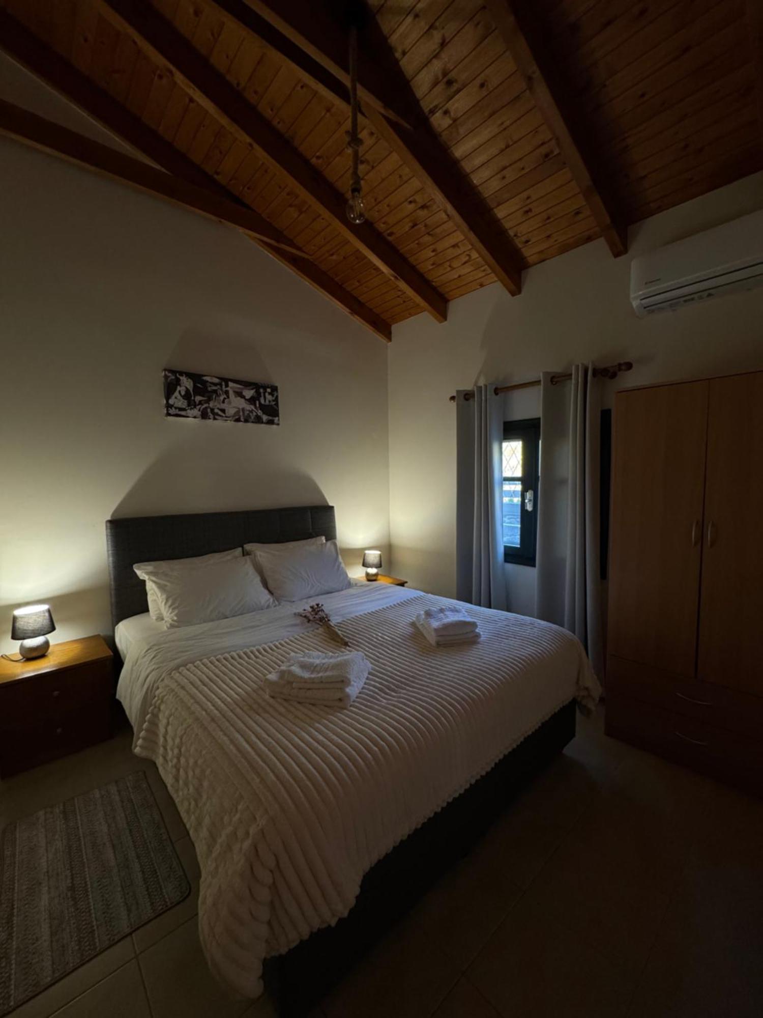 Tholos Alexandra'S Beachfront House Kavousi  Ngoại thất bức ảnh